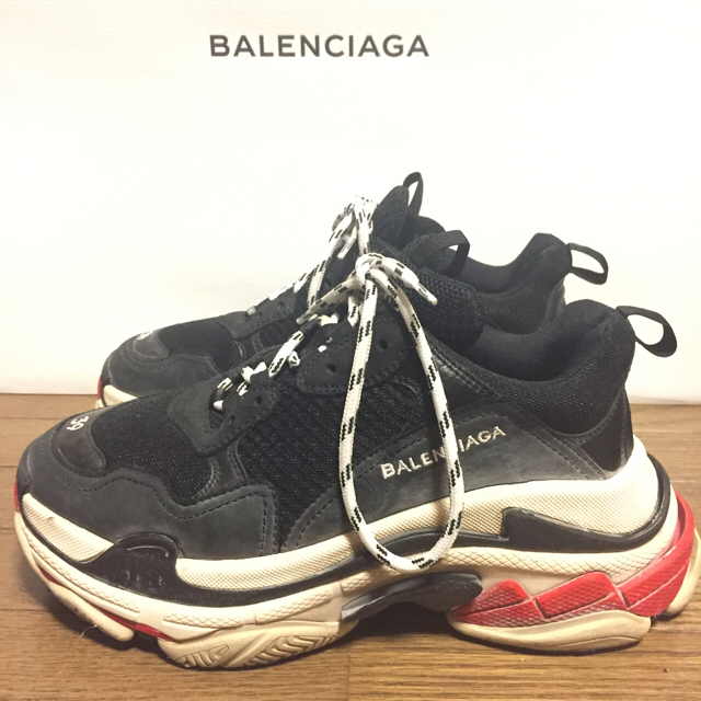 Balenciaga(バレンシアガ)のバレンシアガ トリプルS  triple s メンズの靴/シューズ(スニーカー)の商品写真