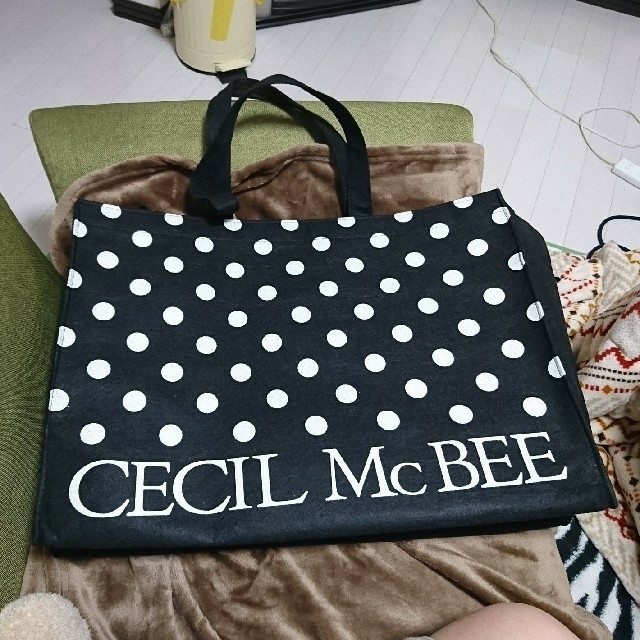 CECIL McBEE(セシルマクビー)のあゆみん様専用✨CECIL Mc BEE♡セシルマクビー♡BIGバッグ♡ レディースのバッグ(ショップ袋)の商品写真