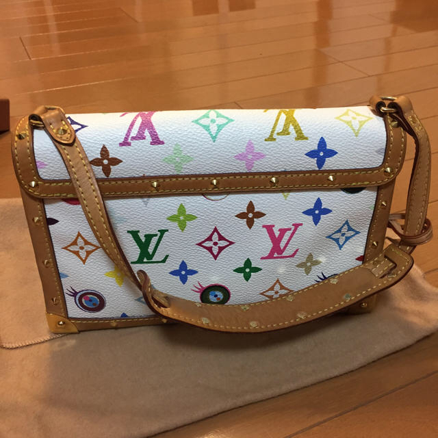 LOUIS VUITTON(ルイヴィトン)のルイヴィトン(Louis Vuitton) マルチカラー サックラバ レディースのバッグ(ショルダーバッグ)の商品写真