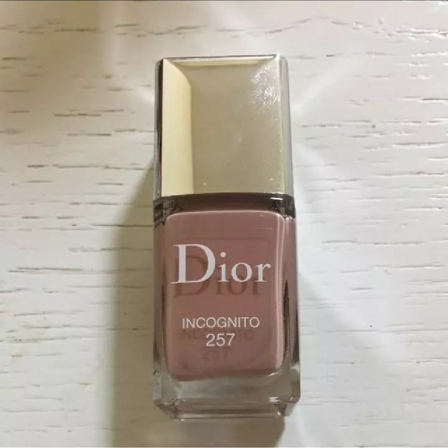 Christian Dior(クリスチャンディオール)の新品！ネイル コスメ/美容のネイル(ネイル用品)の商品写真