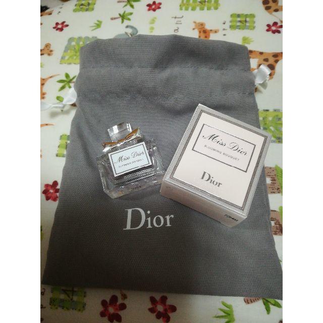 Christian Dior(クリスチャンディオール)の新品⭐ミスディオールブルーミングブーケ5ml  コスメ/美容の香水(香水(女性用))の商品写真