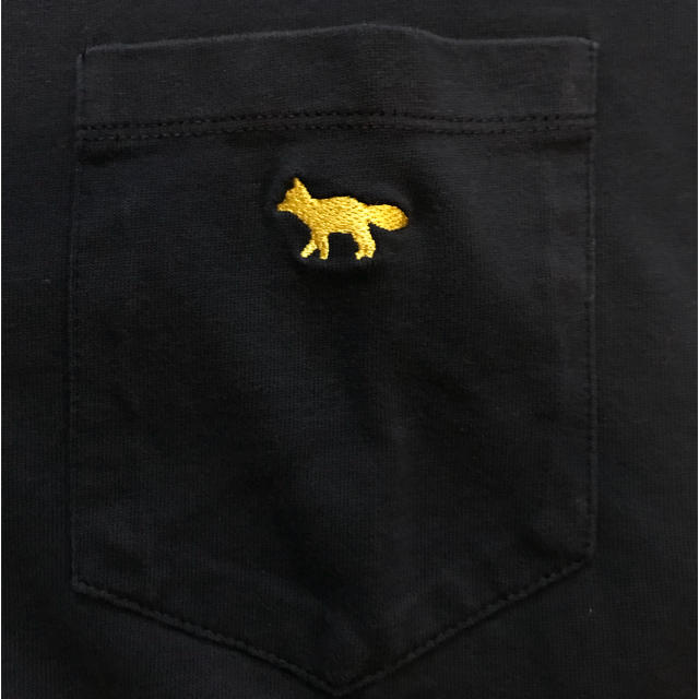 MAISON KITSUNE'(メゾンキツネ)のMAISON KITSUNÉ メンズ ポケットTシャツ ネイビー M メンズのトップス(Tシャツ/カットソー(半袖/袖なし))の商品写真