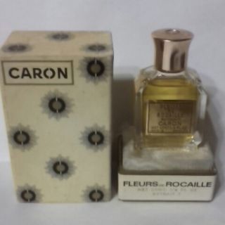 キャロン(CARON)のCARON フルールドロカイユエクストレイト(香水(女性用))