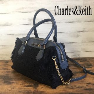 チャールズアンドキース(Charles and Keith)のCharles&Keith ハンドバッグ 美品 ショルダーバッグ(ハンドバッグ)