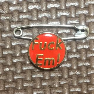 シュプリーム(Supreme)のSupreme pin 安全ピン fuck em クリップ(その他)