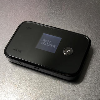 エーユー(au)のWi-Fi WALKER au 4G LTE モバイルルーター(PC周辺機器)