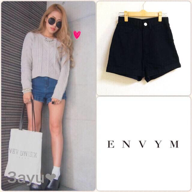 ENVYM(アンビー)の専用22日まで♡ENVYMショーパン レディースのパンツ(ショートパンツ)の商品写真