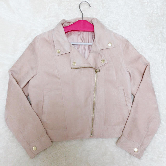 ライダースジャケット♡スエード ライダース ピンク ベージュ レディースのジャケット/アウター(ライダースジャケット)の商品写真