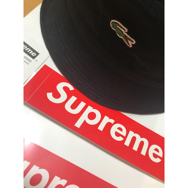 Supreme(シュプリーム)のてぃーまっく様専用Supreme/LACOSTE VelourCrusher黒L メンズの帽子(ハット)の商品写真