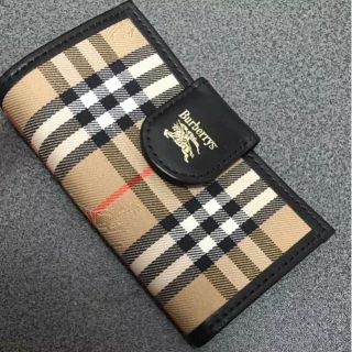 バーバリー(BURBERRY)の【本日限り特価／新品・未使用】バーバリー  4連キーケース(キーケース)