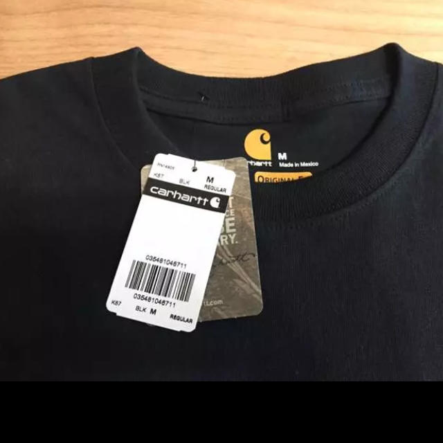 carhartt(カーハート)のカーハート ブラック 黒 ティーシャツ メンズのトップス(Tシャツ/カットソー(半袖/袖なし))の商品写真