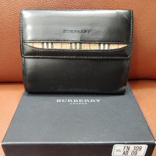 バーバリー(BURBERRY)の【BURBERRY】バーバリー　二つ折り財布(折り財布)