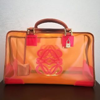 ロエベ(LOEWE)のLOEWE バッグ(ハンドバッグ)