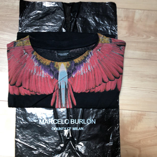 マルセロブロン(MARCELO BURLON)の【最終値下げ】マルセロバーロン フェザーTシャツ(Tシャツ/カットソー(半袖/袖なし))