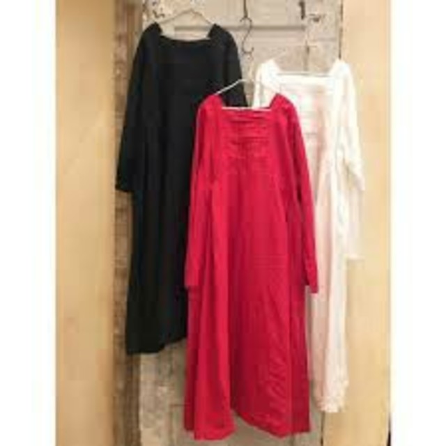 nest Robe(ネストローブ)の【美品】ﾈｽﾄﾛｰﾌﾞ ﾘﾈﾝﾐﾙﾌｨｰﾕﾀｯｸﾜﾝﾋﾟｰｽ RED レディースのワンピース(ロングワンピース/マキシワンピース)の商品写真