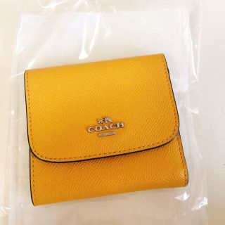 コーチ(COACH)のCOACH 3つ折り財布 イエロー(折り財布)