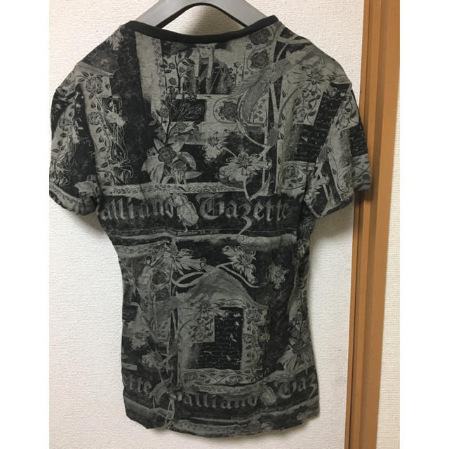 John Galliano(ジョンガリアーノ)のジョンガリアーノ  Ｔシャツ メンズのトップス(Tシャツ/カットソー(半袖/袖なし))の商品写真