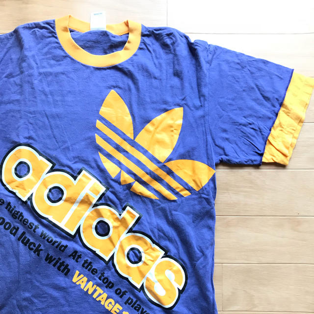 adidas(アディダス)の90s adidas 日本製  デカロゴ Tシャツ M-L パープル レディースのトップス(Tシャツ(半袖/袖なし))の商品写真