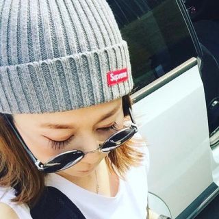 Supreme - supreme☆beanie☆グレー☆ニットキャップsmall box logoの