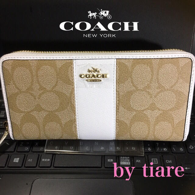 COACH(コーチ)の限定セール❣️新品コーチ長財布F52859 ホワイト×カーキシグネチャー レディースのファッション小物(財布)の商品写真