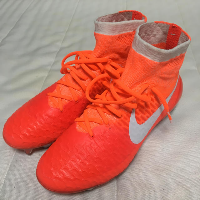 NIKE(ナイキ)の新品 NIKE マジスタ サッカー スパイク 取り替え式 ナイキ マーキュリー スポーツ/アウトドアのサッカー/フットサル(シューズ)の商品写真