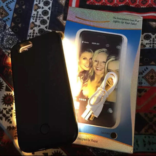 自撮りセルフィー LEDライト付iphone6/6s case(iPhoneケース)