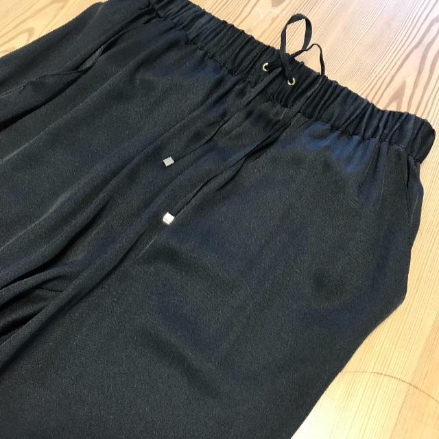 DEUXIEME CLASSE - シルクサテンドロストパンツ