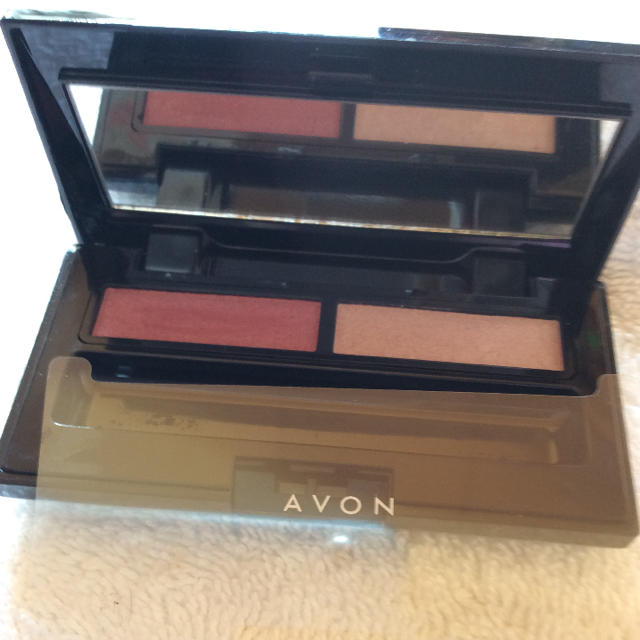 AVON(エイボン)のアイシャドー コスメ/美容のベースメイク/化粧品(アイシャドウ)の商品写真