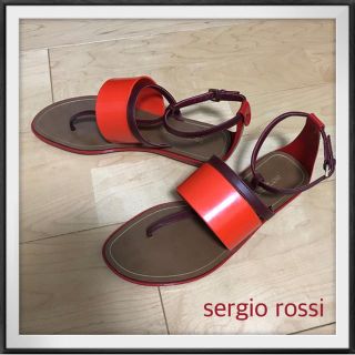 セルジオロッシ(Sergio Rossi)のセルジオロッシ/フラットサンダル/1度着用/size36/雑誌掲載商品/(サンダル)