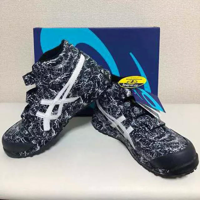 asics - アシックス 安全靴 限定 3000足 の通販 by ドラミちゃん's