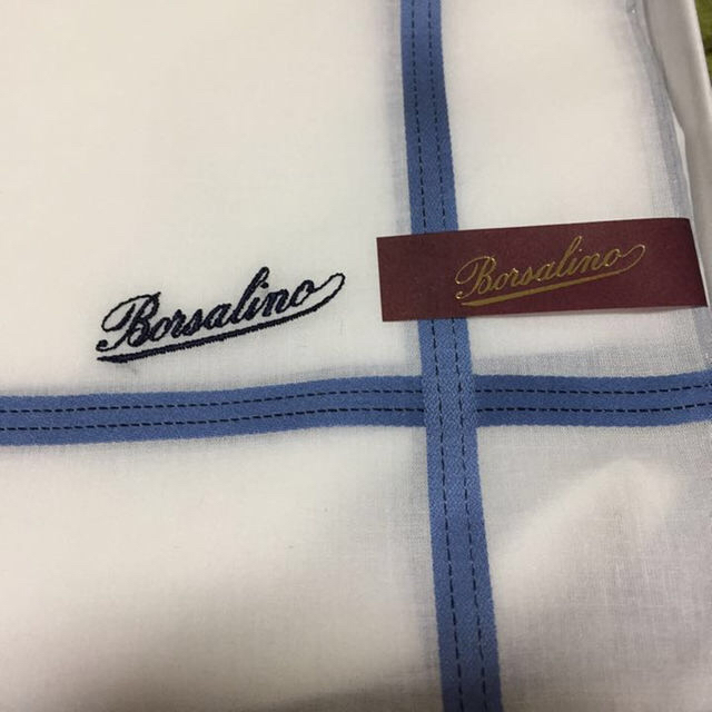 hiroshi様専用です☆Borsalino☆箱無しハンカチ3枚セット！ メンズのファッション小物(ハンカチ/ポケットチーフ)の商品写真