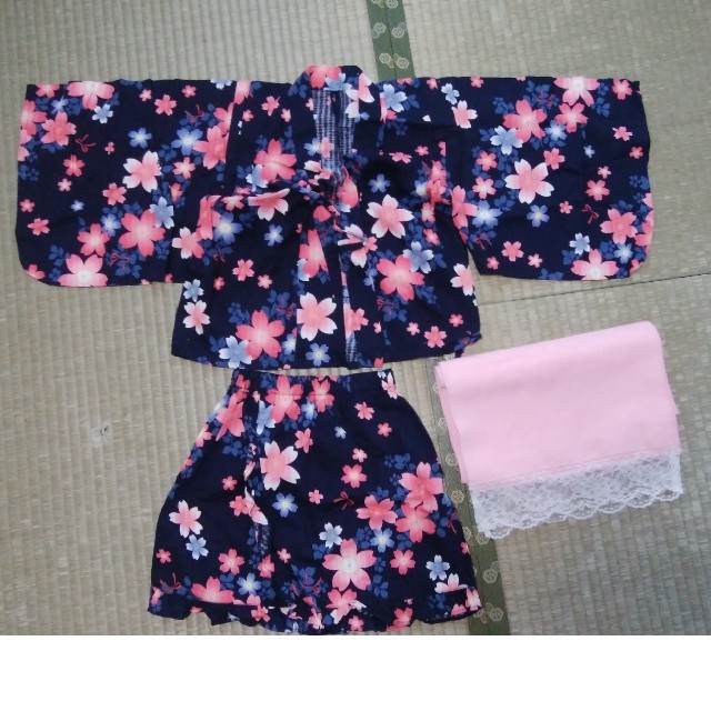 女児　子ども用浴衣　120　 キッズ/ベビー/マタニティのキッズ服女の子用(90cm~)(甚平/浴衣)の商品写真