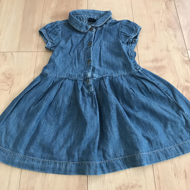 babyGAP(ベビーギャップ)のデニムワンピース♡ キッズ/ベビー/マタニティのキッズ服女の子用(90cm~)(ワンピース)の商品写真