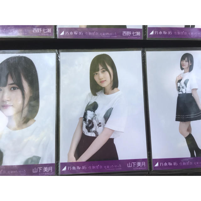 乃木坂46(ノギザカフォーティーシックス)の乃木坂46 山下美月 生写真 エンタメ/ホビーのタレントグッズ(アイドルグッズ)の商品写真