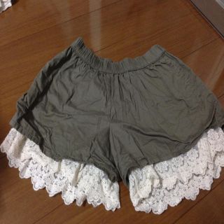 ナイスクラップ(NICE CLAUP)の裾レースショートパンツ(ショートパンツ)