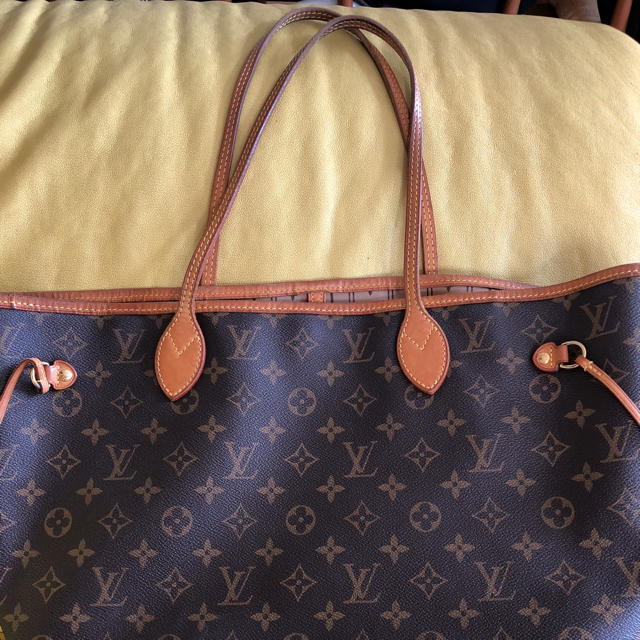 LOUIS VUITTON(ルイヴィトン)ののこのこ様専用。ルイヴィトン ネバーフル M M レディースのバッグ(トートバッグ)の商品写真