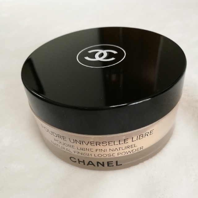 CHANEL(シャネル)のシャネル　プードゥルユニヴェルセルリーブル コスメ/美容のベースメイク/化粧品(フェイスパウダー)の商品写真