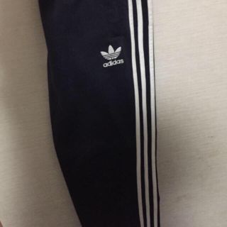 アディダス(adidas)のadidas originals ネイビー トラックパンツ (ジャージ)