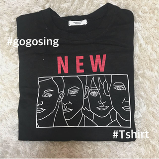 ゴゴシング(GOGOSING)のgogosing  黒 ティーシャツ(Tシャツ(半袖/袖なし))