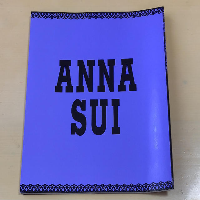 ANNA SUI(アナスイ)のANNA SUI 冊子 エンタメ/ホビーの雑誌(ファッション)の商品写真