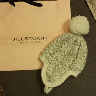 ジルスチュアート(JILLSTUART)のJILL 未使用ニット帽 ビーニー(ニット帽/ビーニー)