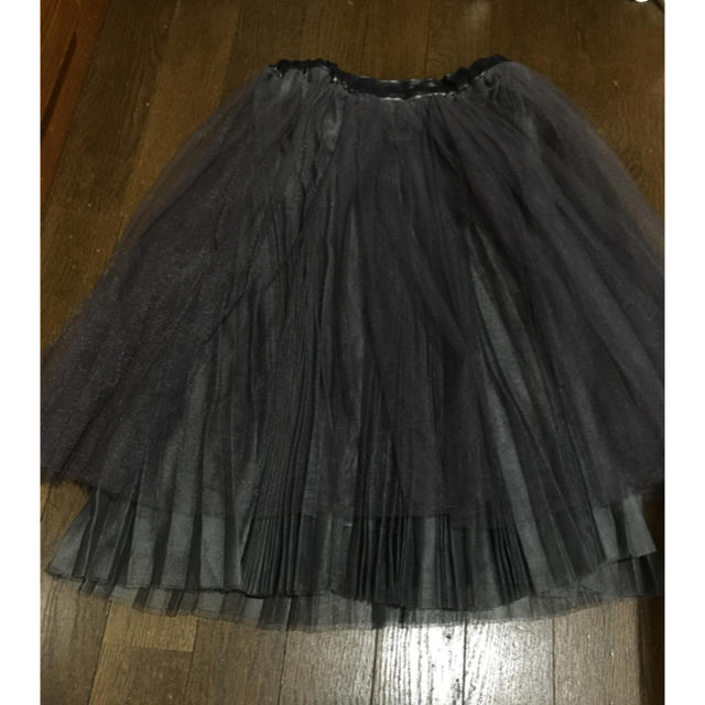 tocco(トッコ)のノスタルジア チュールスカート グレー レディースのスカート(ひざ丈スカート)の商品写真