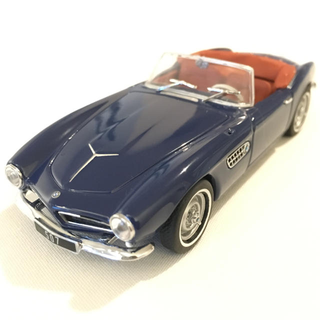 BMW(ビーエムダブリュー)の【BMW】1/43 ミニチャンプス BMW507 エンタメ/ホビーのおもちゃ/ぬいぐるみ(ミニカー)の商品写真