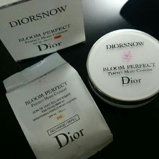 クリスチャンディオール(Christian Dior)のDior スノー ブルーム クッション ファンデ(ファンデーション)