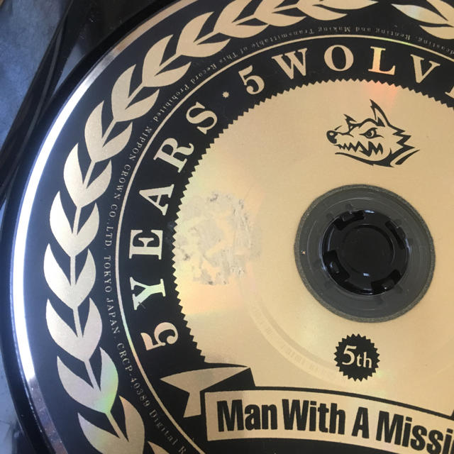 MAN WITH A MISSION(マンウィズアミッション)のMWAM 5YEARS 5WOLVES 5SOULS  CD エンタメ/ホビーのCD(ポップス/ロック(邦楽))の商品写真