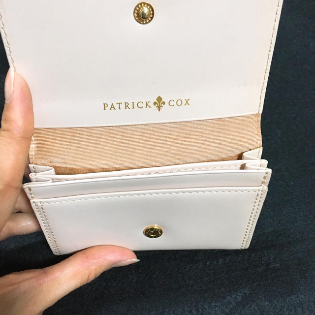 PATRICK COX(パトリックコックス)の美品☆パトリックコックス 名刺入れ レディースのファッション小物(名刺入れ/定期入れ)の商品写真