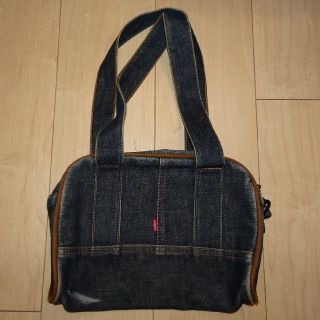 リーバイス(Levi's)の【値下げ11/5】Levi's ジーンズ生地 ショルダーバッグ(ショルダーバッグ)