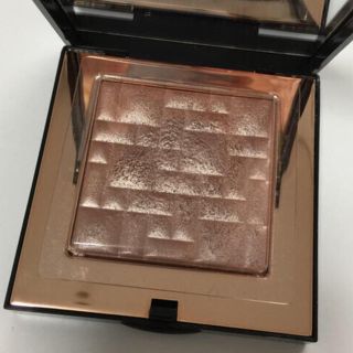 ボビイブラウン(BOBBI BROWN)のボビイブラウン ハイライト パウダー LO1 テルライド(フェイスパウダー)