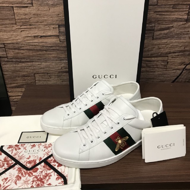 Gucci(グッチ)のGUCCI　スニーカー　 メンズの靴/シューズ(スニーカー)の商品写真