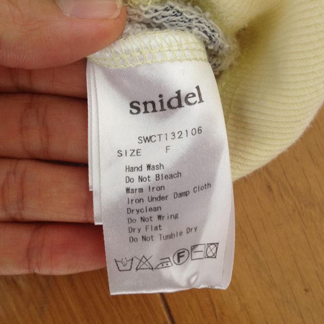 SNIDEL(スナイデル)の【snidel】スウェットトップス レディースのトップス(トレーナー/スウェット)の商品写真